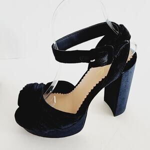 Antonio Melani Black Velvet Open Toe Platform Sandals Heels Rose Accent Size 9